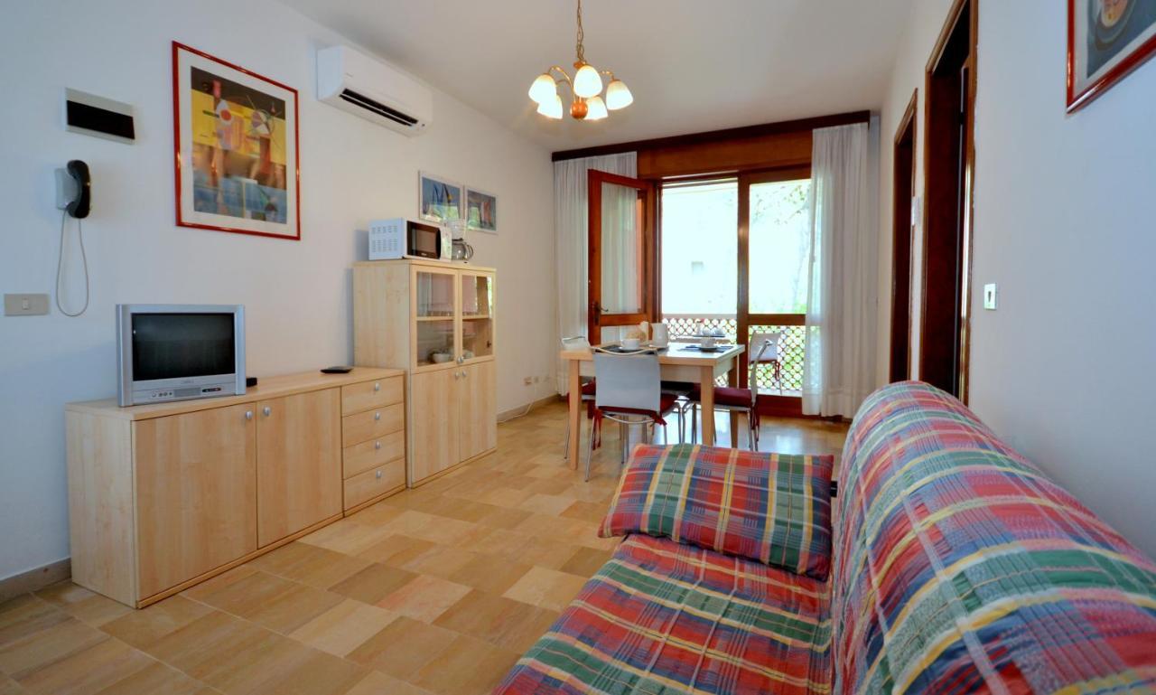 Appartamenti Angela E Pordenone Bibione Exterior foto